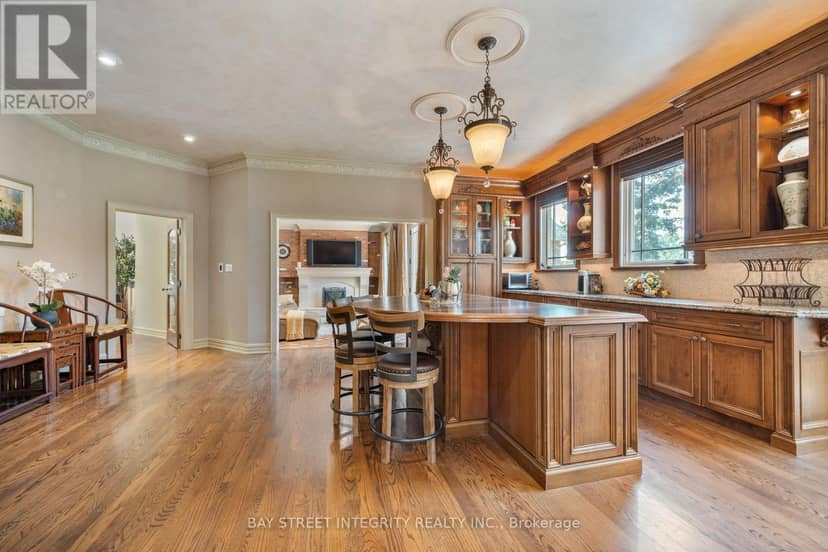 12 Alm Court — photo 15 of 36