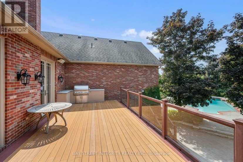 12 Alm Court — photo 32 of 36