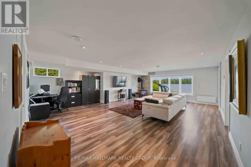 3020 Bay Road — photo 27 of 40