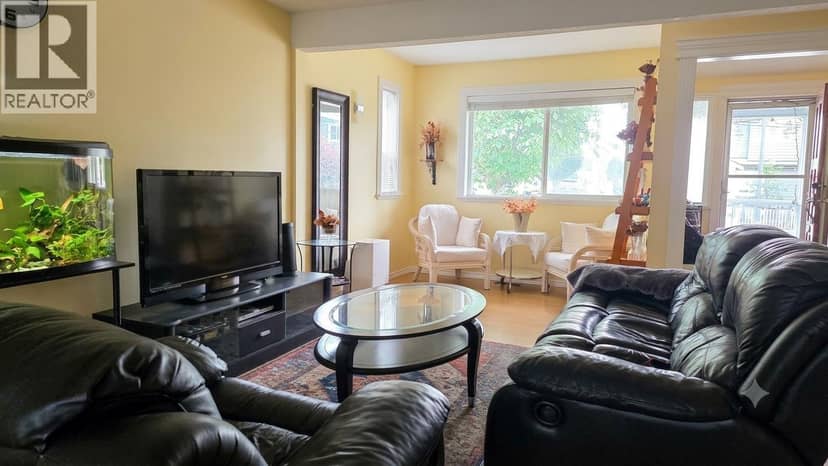 236 LEBLEU STREET, Coquitlam, photo 4