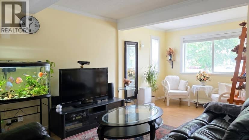 236 LEBLEU STREET, Coquitlam, photo 3