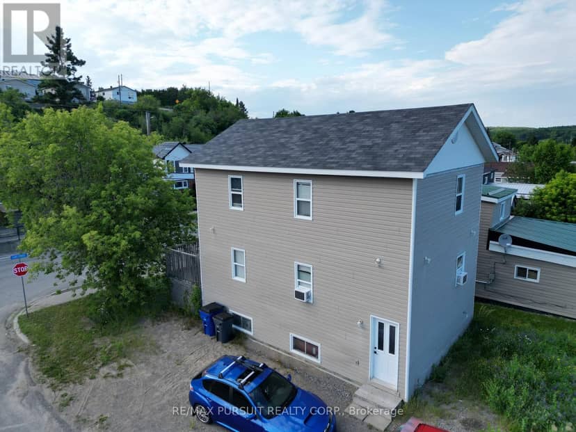 187 Lang Street, Cobalt, photo 2