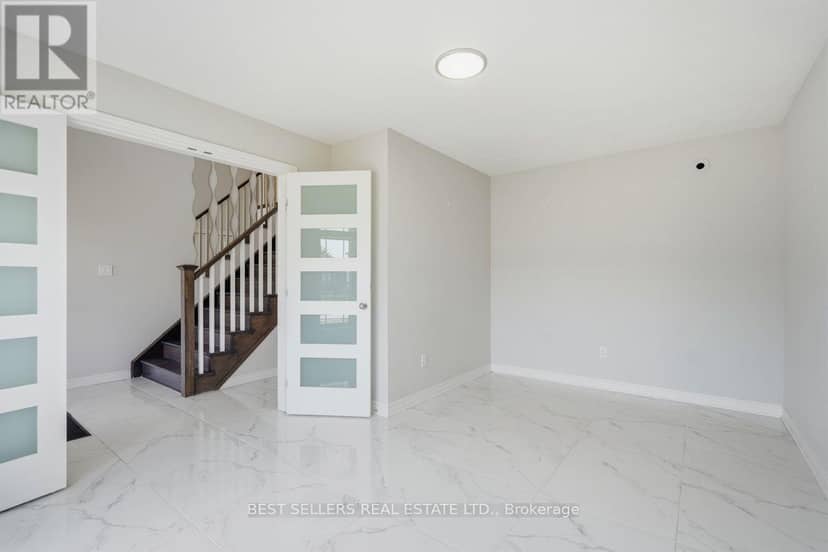22 Weir Crescent — photo 22 of 40