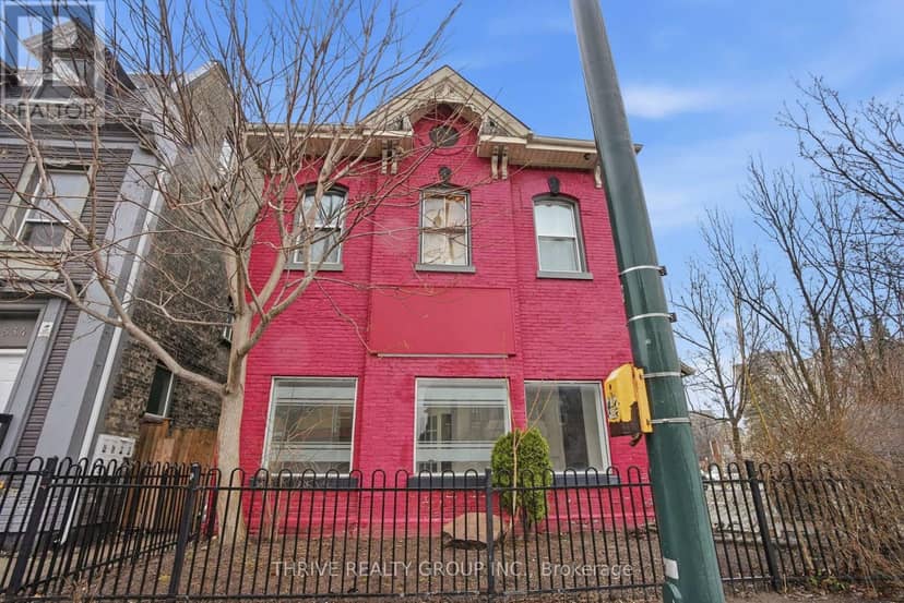 532-538 Dundas Street — photo 9 of 18