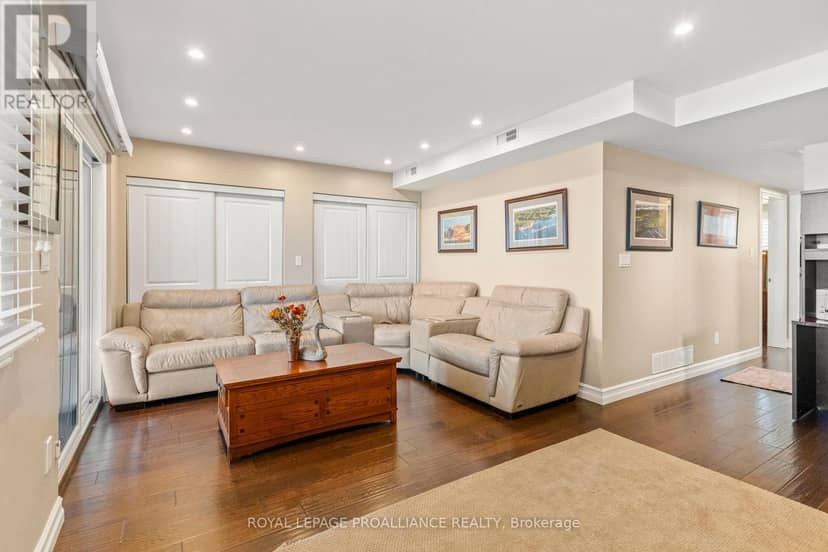 23 Moon Road — photo 14 of 40