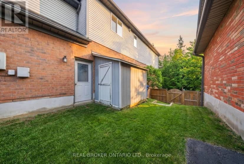 29 Alder Street — photo 34 of 35