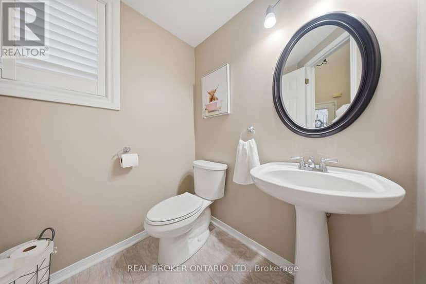 29 Alder Street — photo 5 of 35