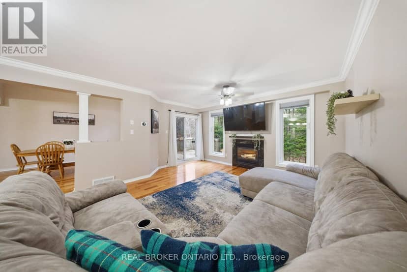 29 Alder Street — photo 9 of 35