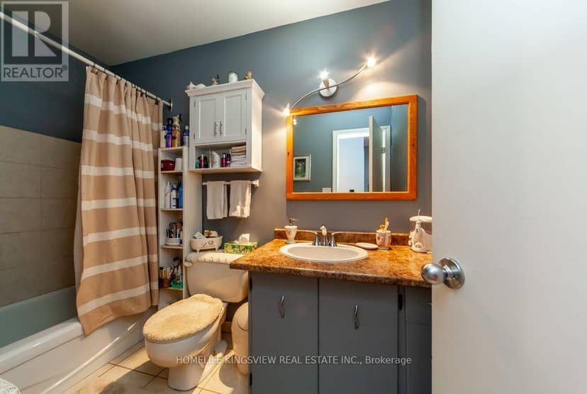 37 Allan Drive — photo 21 of 32