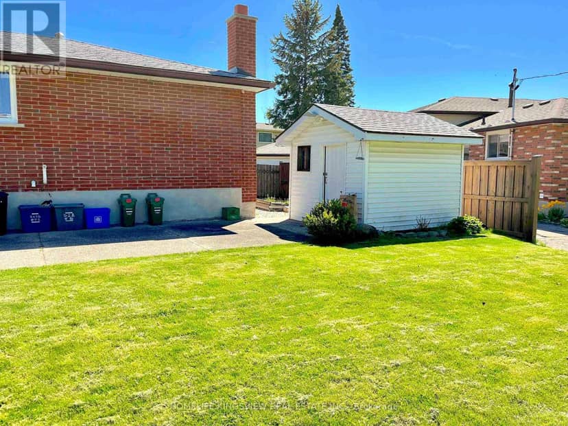 37 Allan Drive — photo 32 of 32