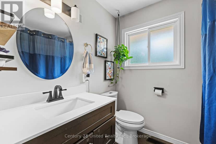 107 Strickland Street — photo 10 of 29