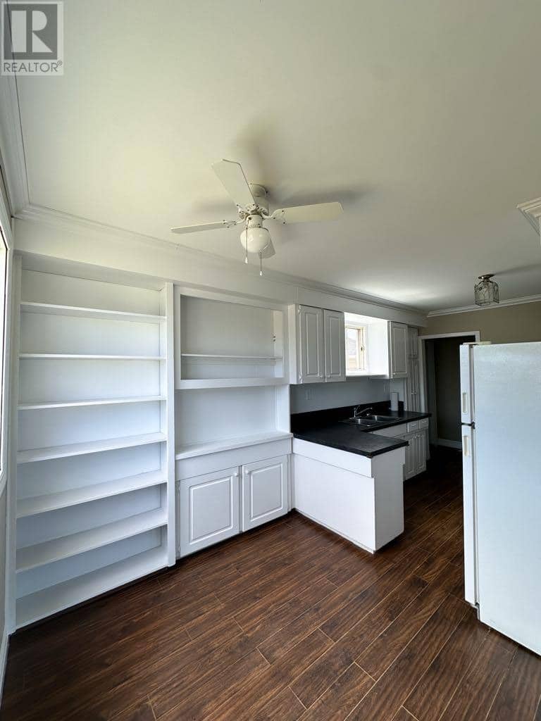 91 North Main Street — photo 9 of 23