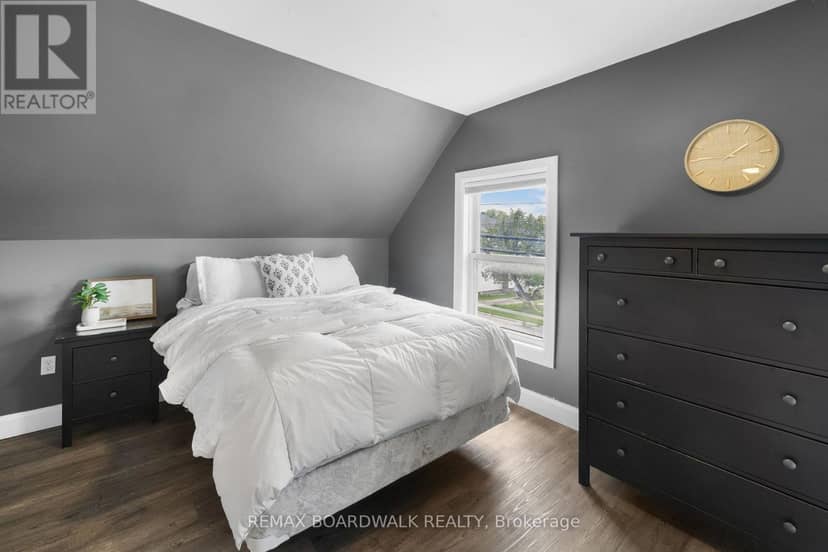 117 George Street — photo 14 of 28