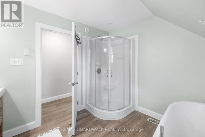 117 George Street — photo 18 of 28