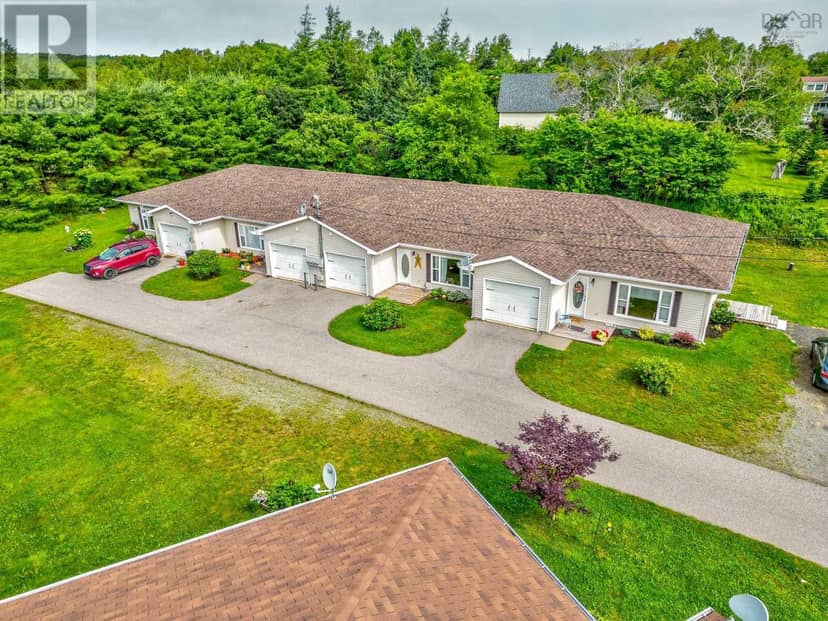 Lot 6, 8 & 9 Highway 1, Weymouth