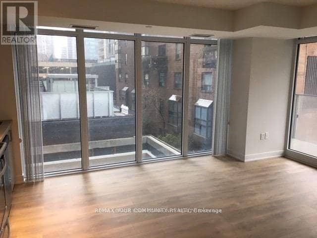 302 - 50 Wellesley Street E — photo 30 of 31