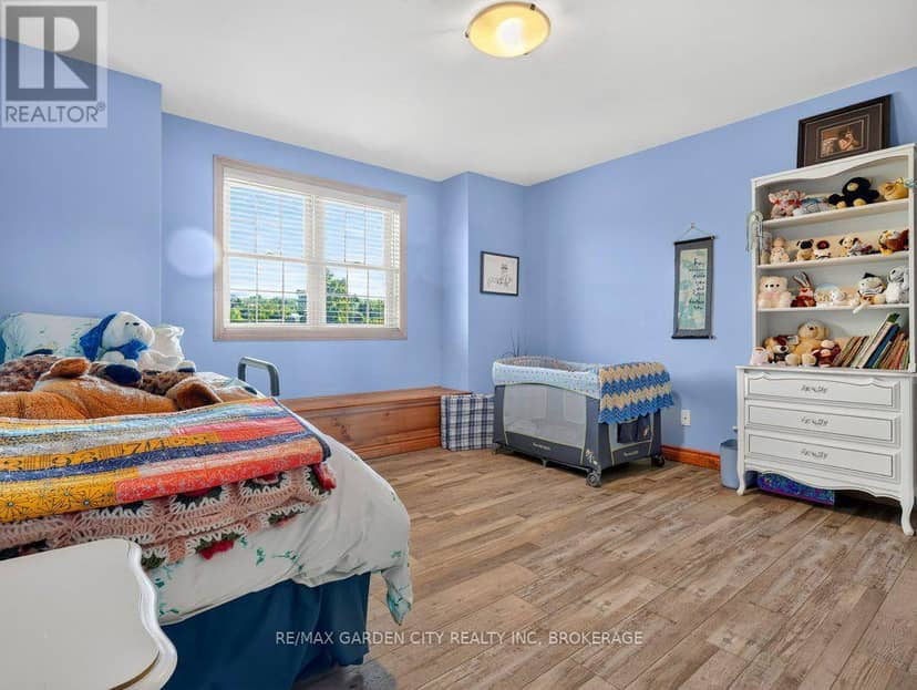 3297 Tallman Drive — photo 36 of 40