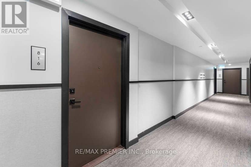 816 - 10 Abeja Street — photo 3 of 17