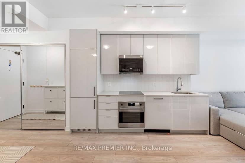 816 - 10 Abeja Street — photo 4 of 17