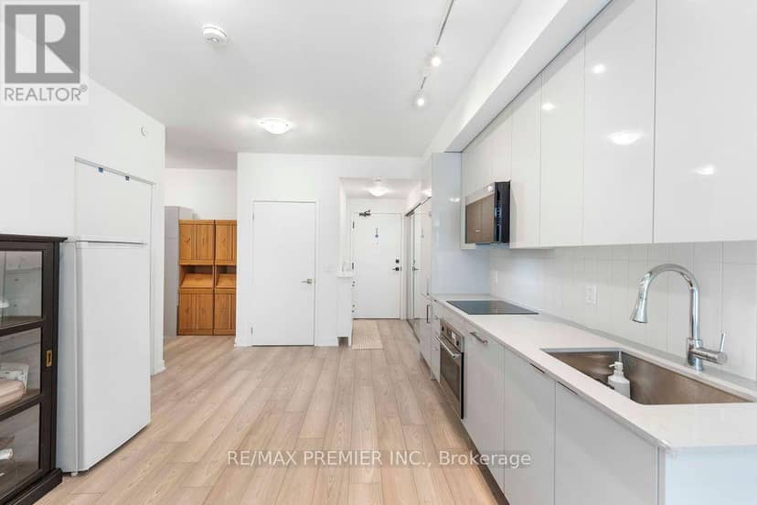 816 - 10 Abeja Street — photo 9 of 17