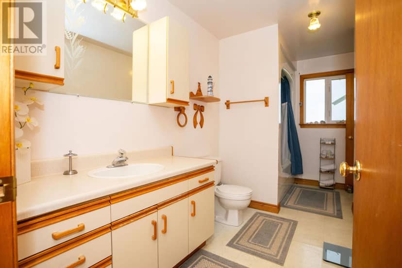 3277 Cape Bear Road, 3277 Route 18, Guernsey Cove — photo 16 of 40