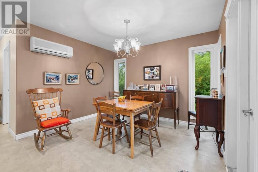 3687 Route 20, Seaview, photo 3