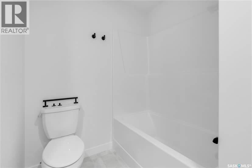516 K Avenue S — photo 17 of 22