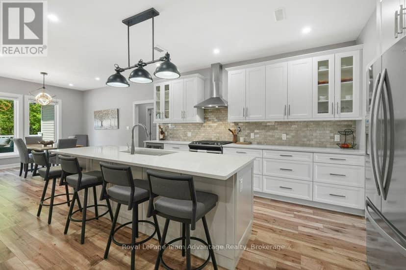 9 George Hunt Memorial Drive — photo 11 of 40