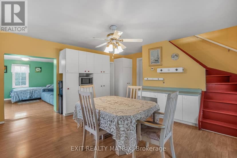 17 Dubois Street, Champlain, photo 7