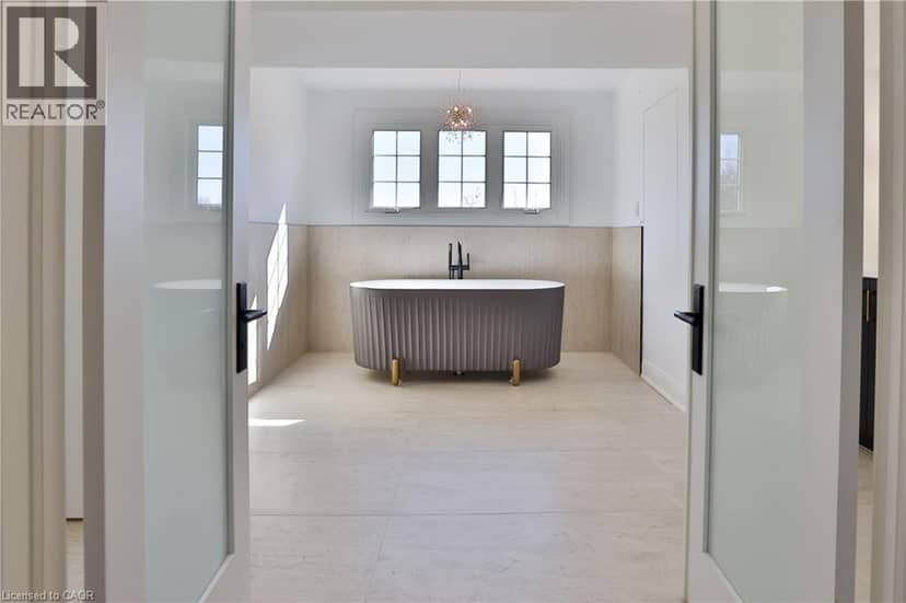 63 TRADEWIND Drive — photo 33 of 40