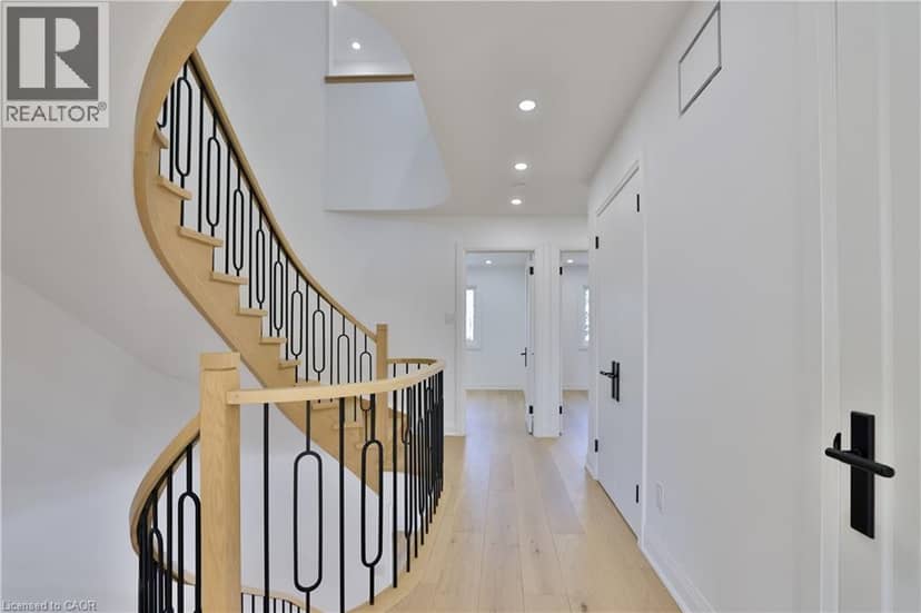 63 TRADEWIND Drive — photo 27 of 40