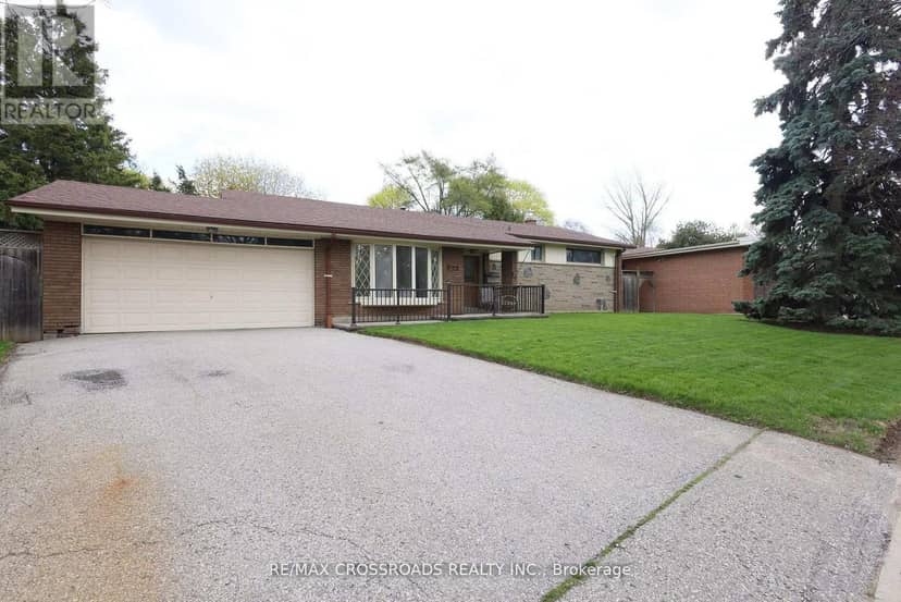 83 Pegasus Trail, Toronto