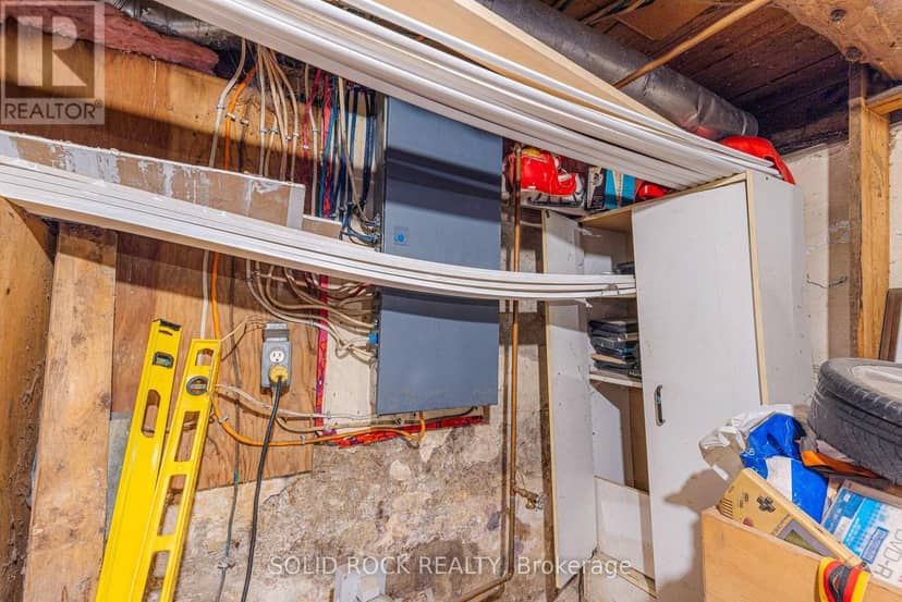 3022 John Street — photo 38 of 40