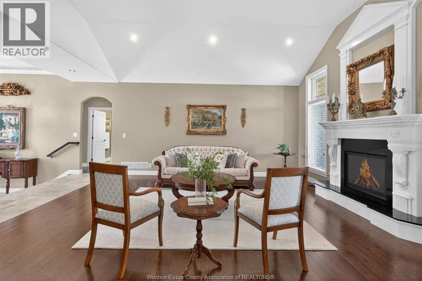 6 Vallochie Court — photo 8 of 40