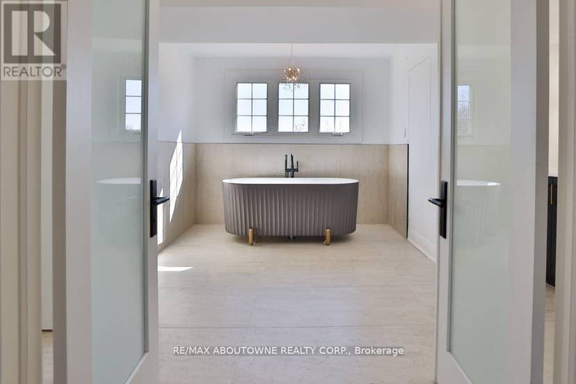 63 Tradewind Drive — photo 33 of 40