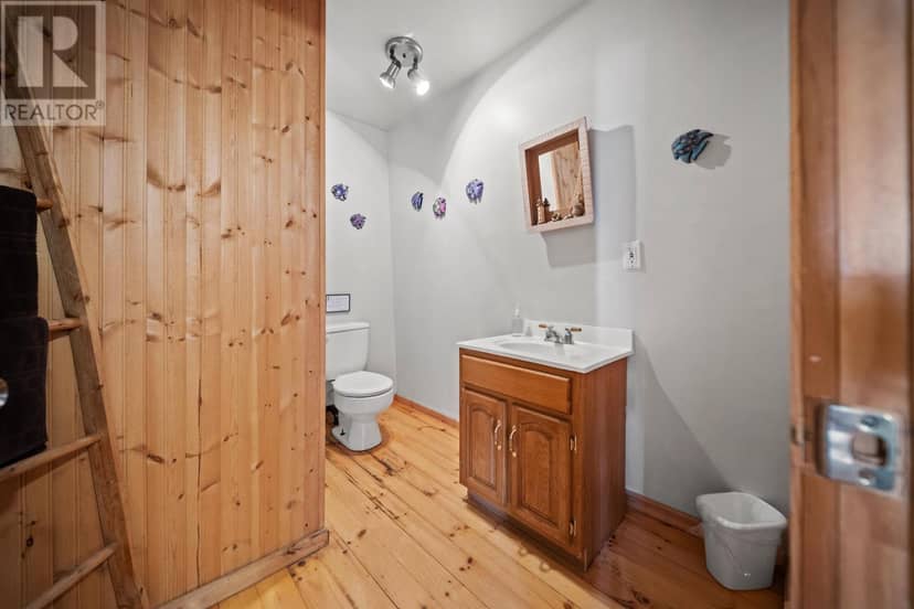 122 Travalot Drive — photo 17 of 40