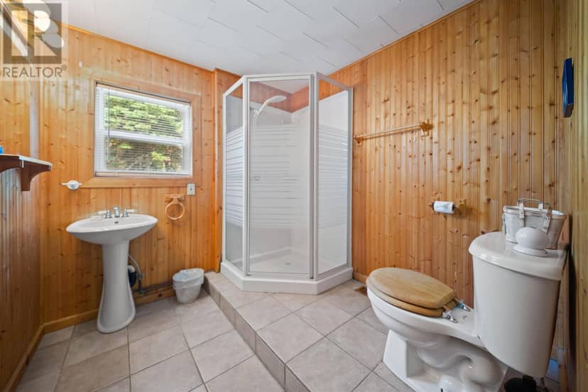 122 Travalot Drive — photo 21 of 40