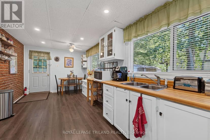 6302 Huron Drive — photo 9 of 28