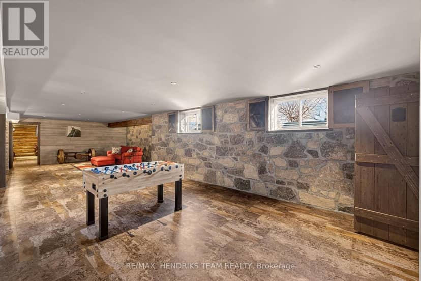515 Sandy Bay Road — photo 27 of 40