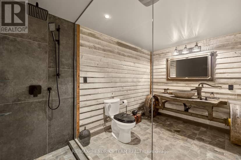 515 Sandy Bay Road — photo 31 of 40