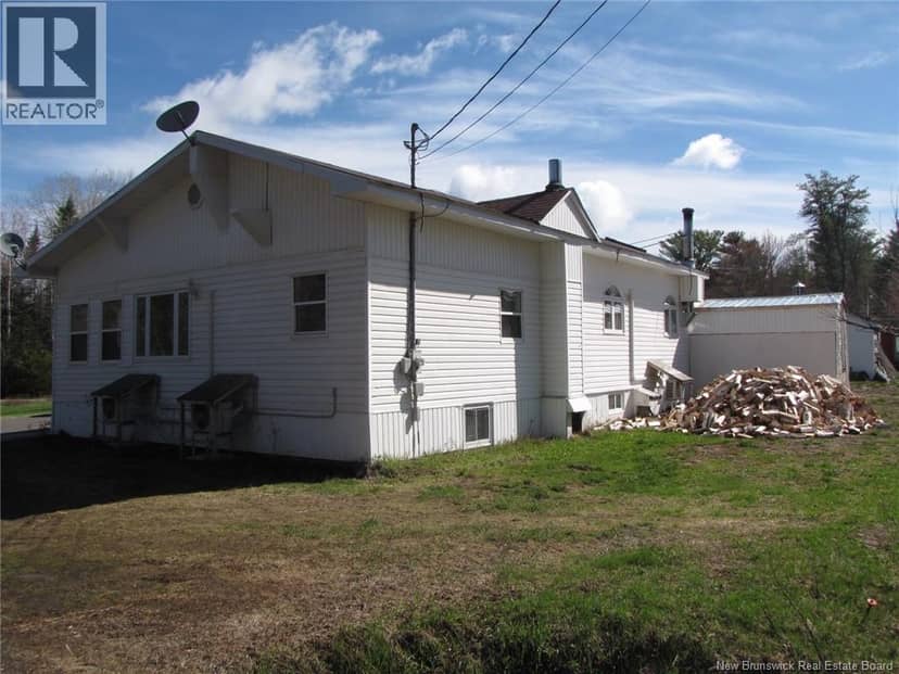 7593 10 Route, Coal Creek, photo 3
