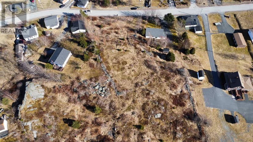 44-48 Back Road, Upper Island Cove, photo 4