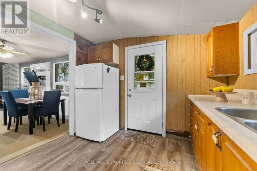 45 Greatview Trail — photo 11 of 34