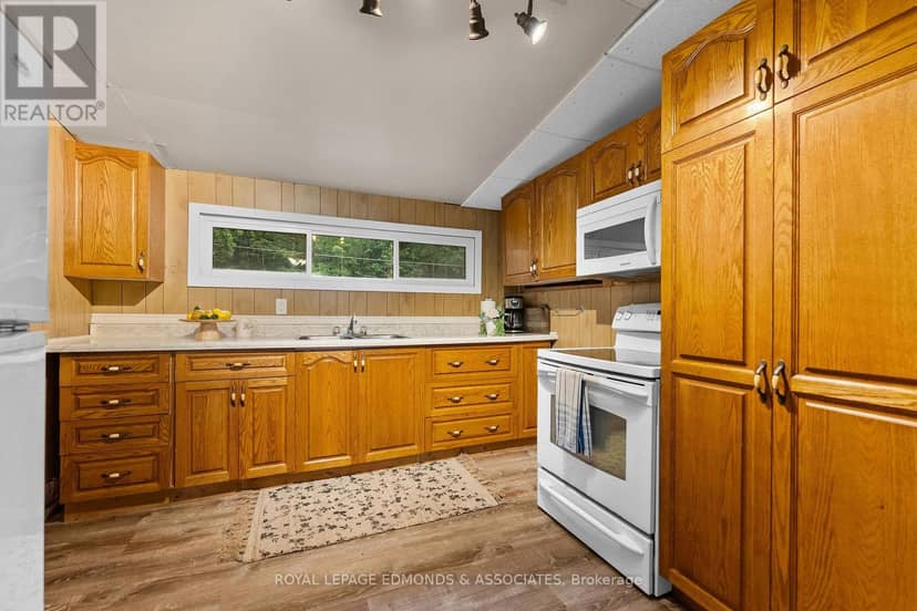 45 Greatview Trail — photo 12 of 34