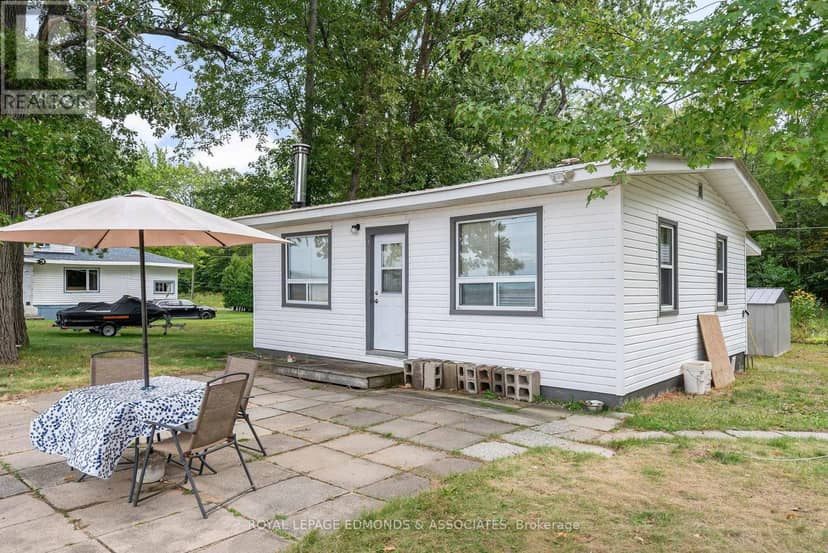 45 Greatview Trail, Whitewater Region, photo 2