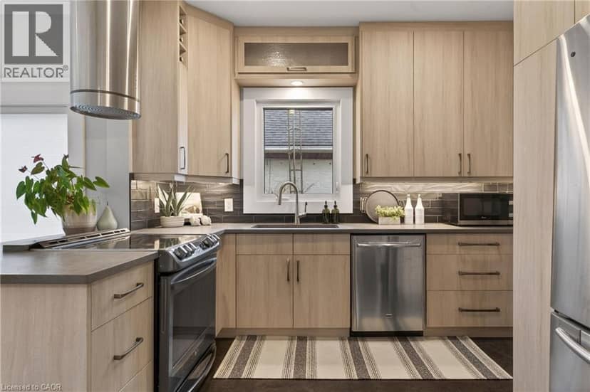 105 HIGHLAND Avenue — photo 15 of 40