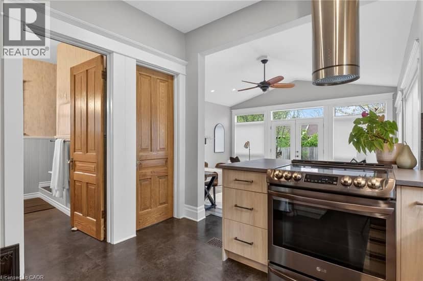 105 HIGHLAND Avenue — photo 19 of 40