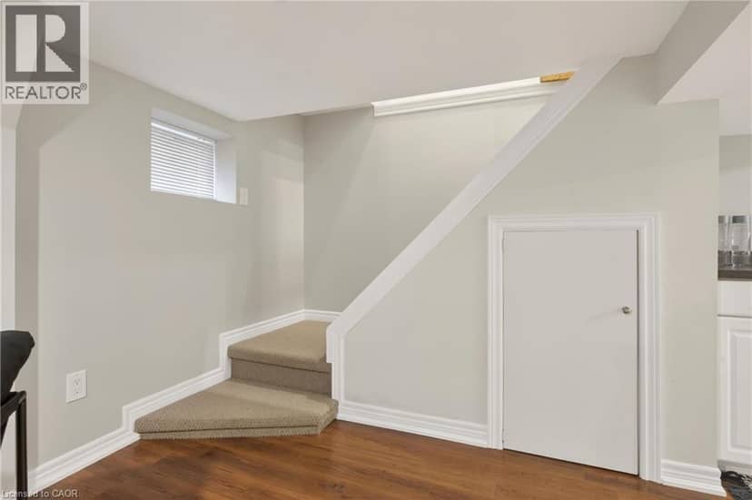 105 HIGHLAND Avenue — photo 36 of 40