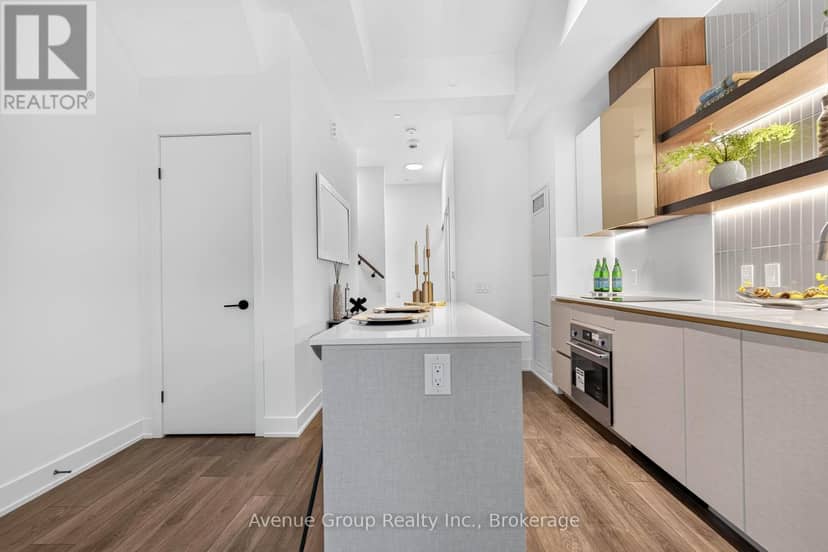 TH58 - 1285 Queen Street E — photo 10 of 33