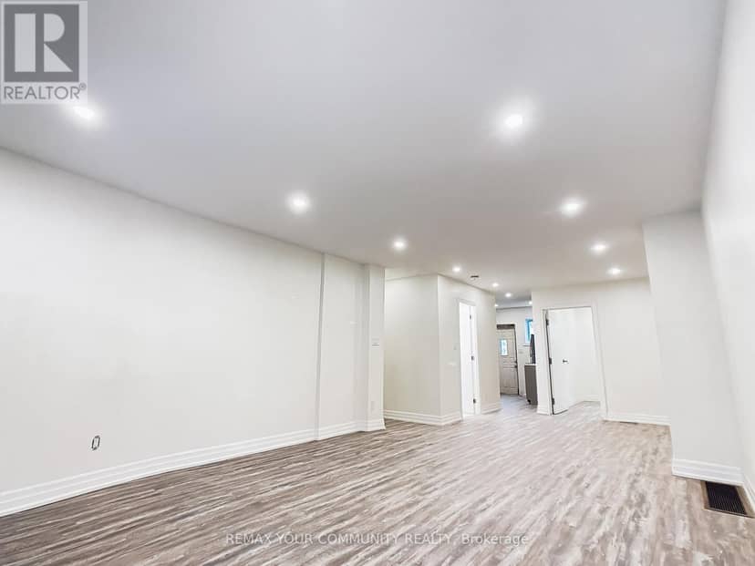 1623 Keele Street, Toronto, photo 3